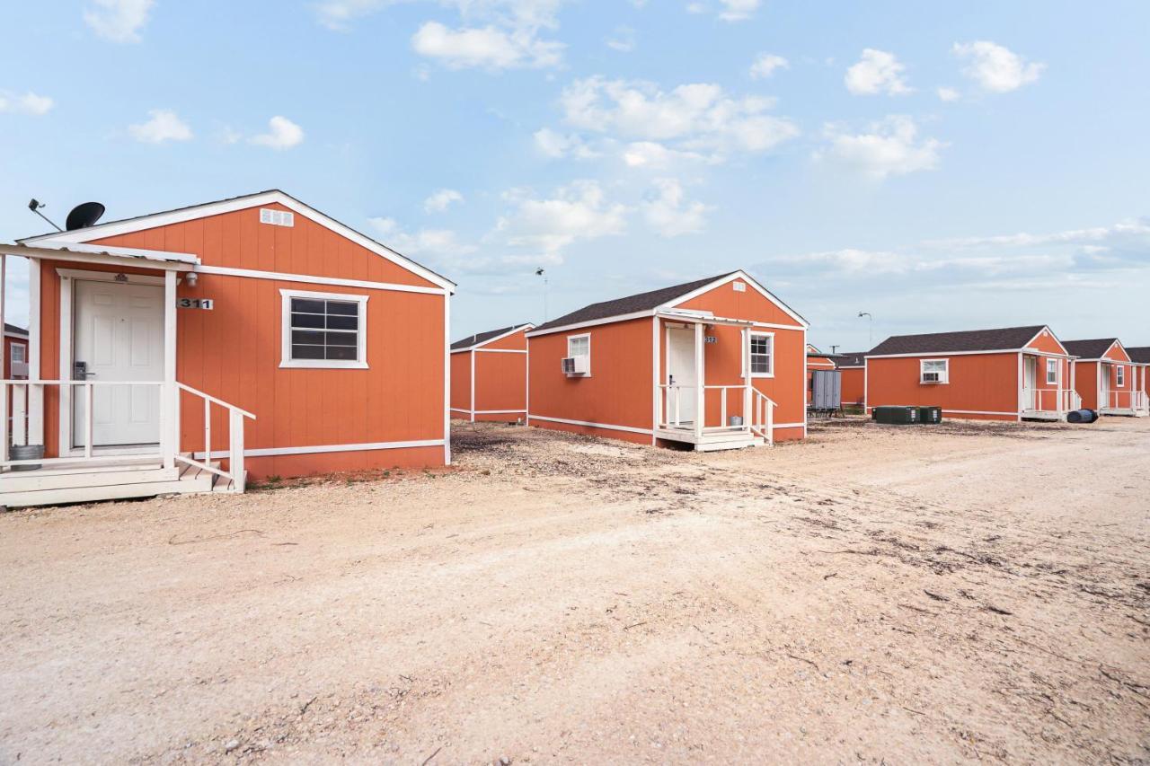 The Resource Inn -Big Lake Tx מראה חיצוני תמונה